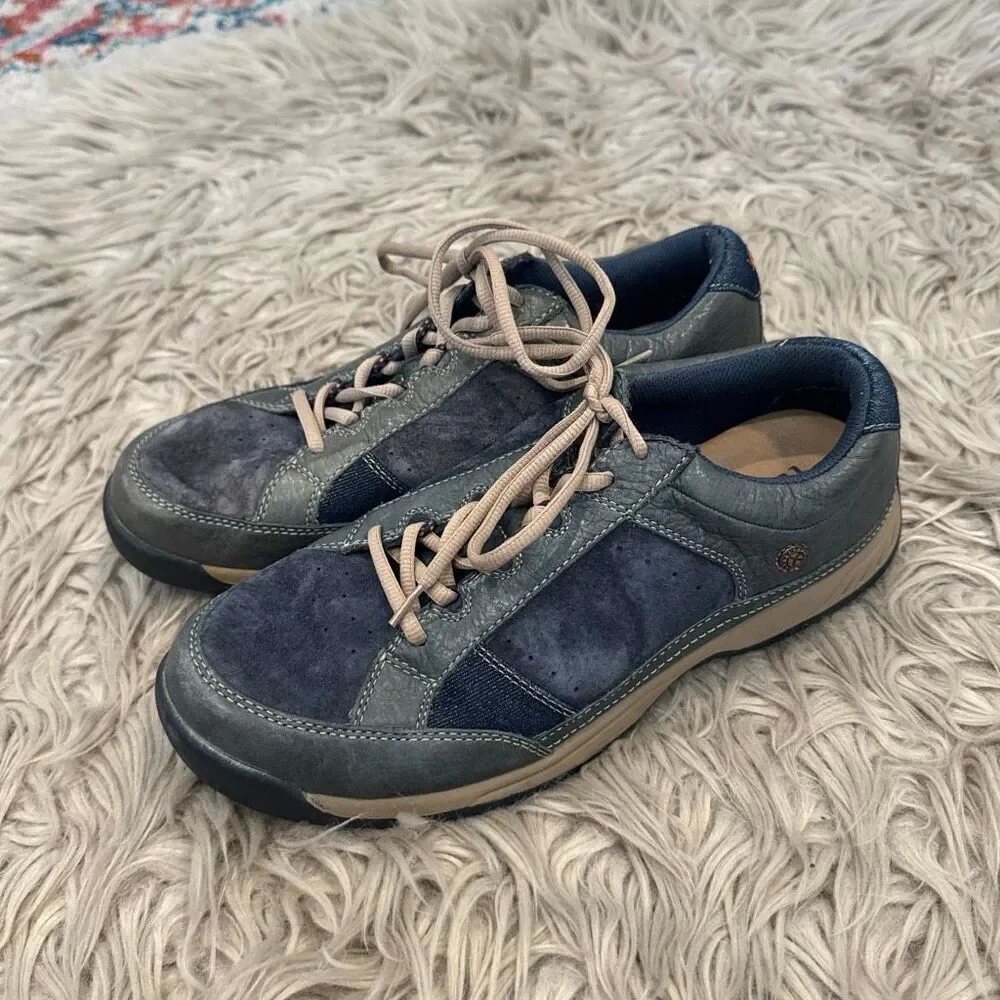 Taos sneakers size US 6